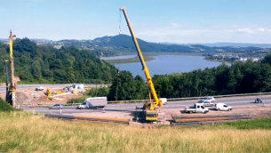 zabezpieczenie-drogi-krajowej-nr-75-na-obszarze-osuwiska-w-tegoborzu-fot.1.