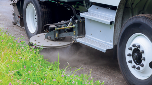 problematyka-wiosenno-letniego-utrzymania-jezdni-fot.6.