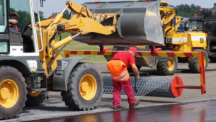 slurry-seal-microsurfacing-cienkie-dywaniki-emulsyjne-ukladane-na-zimno-fot.4.