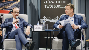 Krzysztof Błażejowski (ORLEN Asfalt) i Piotr Rychlewski (Instytut Badawczy Dróg i Mostów)