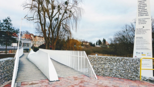 pierwszy-na-swiecie-obiekt-mostowy-wykonany-z-recyklowanych-lopat-turbin-wiatrowych-fot.6b.