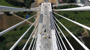 wybrane-aspekty-bezpieczenstwa-konstrukcji-sprezonych-kablami-zewnetrznymi-w-swietle-zalecen-biuletynu-fib-nr-97-fot.2.