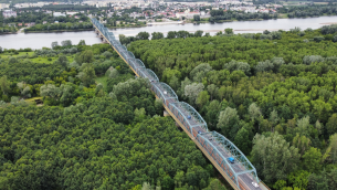 co-dalej-z-mostem-fordonskim