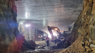 usunieto-grunt-z-pierwszego-tunelu-w-ciagu-s52