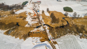 trwaja-prace-na-budowie-nowego-mostu-na-zglowiaczce