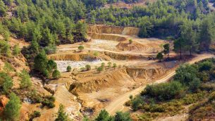 KRU_3_23_Wojciech_Naworyta_REKULTYWACJA_SUKCESJA_KOMPENSACJA_iStock-1356635750