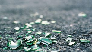 MAU_5_23_Robert_Jurczak_SZKLO_ODPADOWE_W_BETONIE_ASFALTOWYM_iStock-176816428