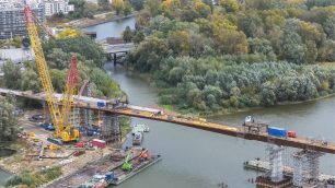 MOSTY_2_24_realizacja_numeru_MOST_PIESZO-ROWEROWY_NA_PRAGE_FOT_3