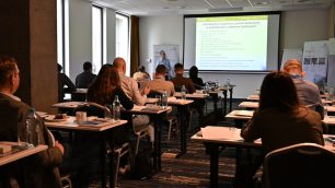 „Projektowanie mostów kolejowych według Eurokodow ‒ przykłady”