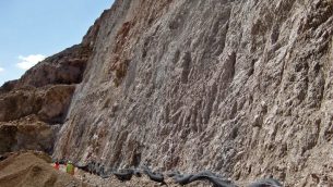 KRU_4_24_maszyny_i_urzadzenia_OCHRONA_PRZED_OBRYWAMI_SKALNYMI_FOT_1