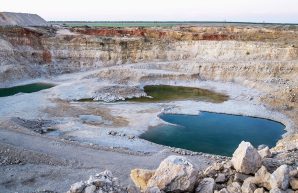 KRU_3-4_25_bezpieczenstwo_ODWODNIENIE_KOPALN_ODKRYWKOWYCH_iStock-1291209955