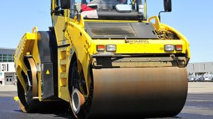 Walec Bomag z systemem Trimble