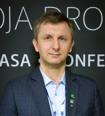 MAU_1-2_26_nasz_wywiad_ROZMOWA_Z_MARIUSZEM_GRZESICA_FOT_1